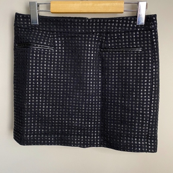 GAP Women's Checkered Textured Mini Black Skirt Size 0 - Picture 1 of 10